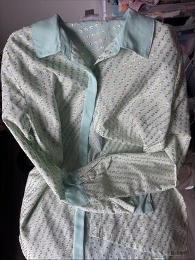 Worthington Mint Green Button-Down Shirt with Gold Dot Detail